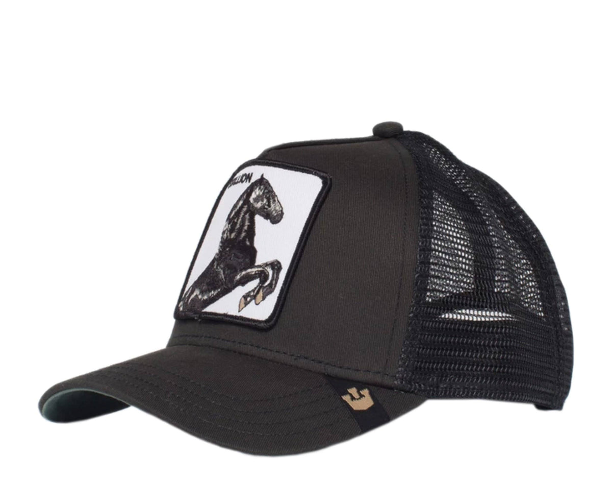 Black Trucker Hat I37821