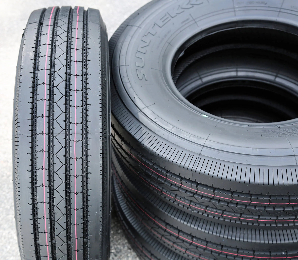 235/80R16 14 Ply Trailer Tire J76124