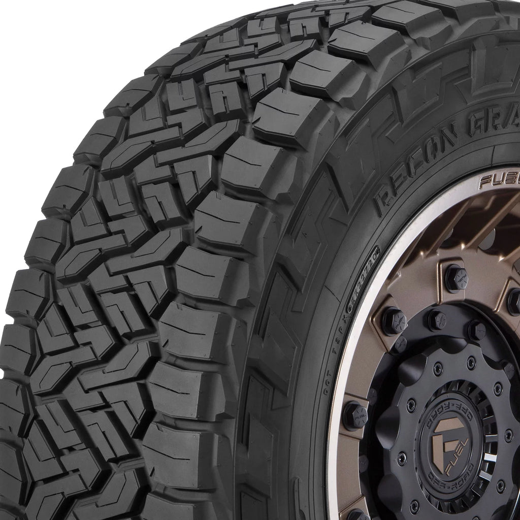 All Terrain Light Truck Tire X2888