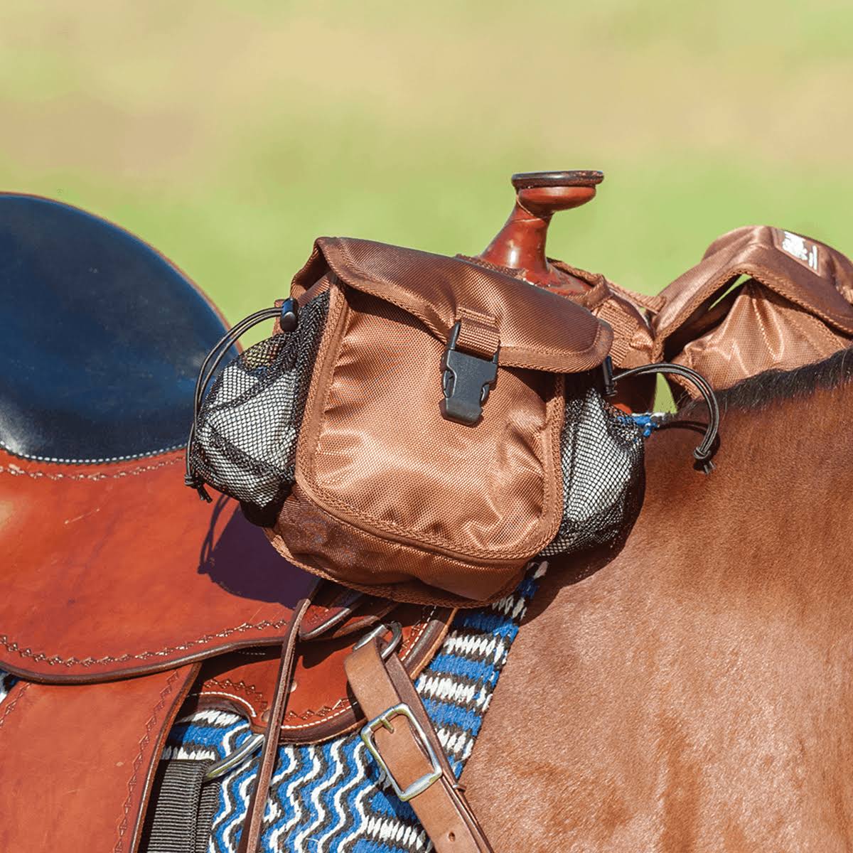 Black Small Horn Saddle Bag Q453