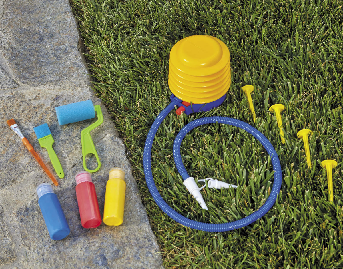 3-in-1 Paint & Play Backyard Easel Inflatable Outdoor Art with Accessories B756