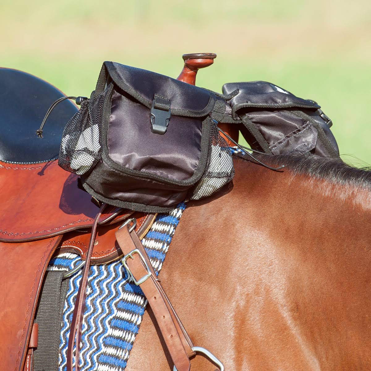 Black Small Horn Saddle Bag Q453