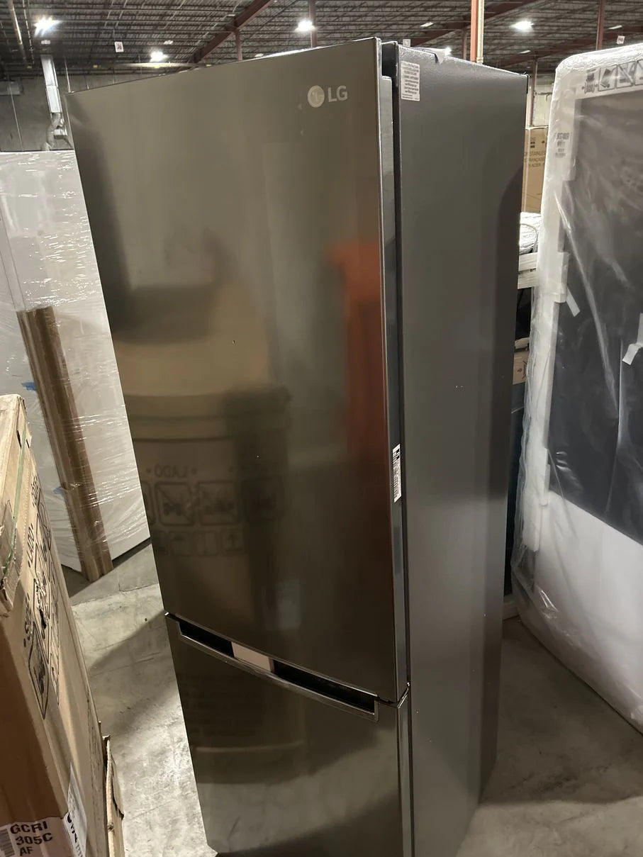 24 In. Counter-Depth Bottom Freezer Refrigerator L15662