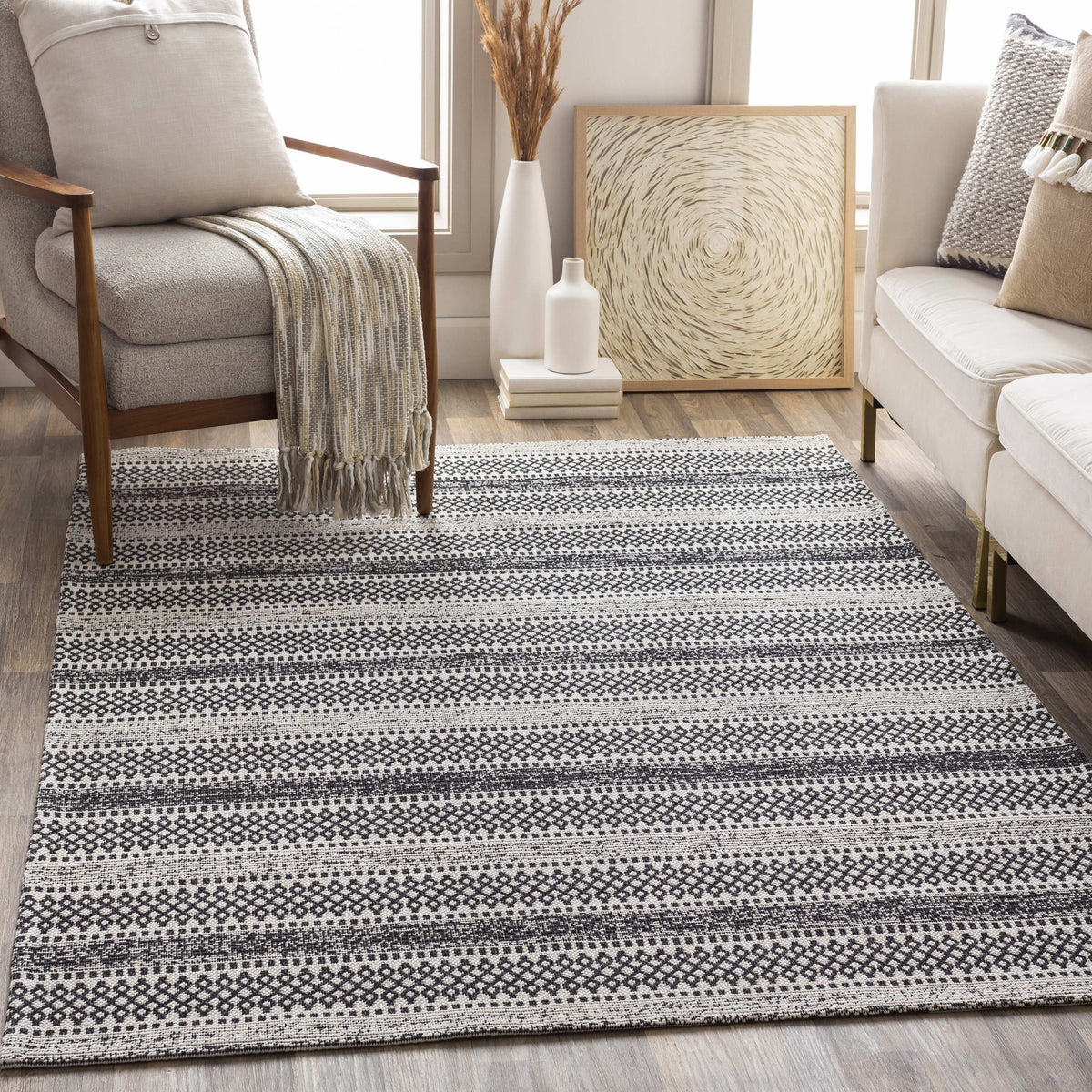 2x7 Stone Global Black Runner Area Rug G637901