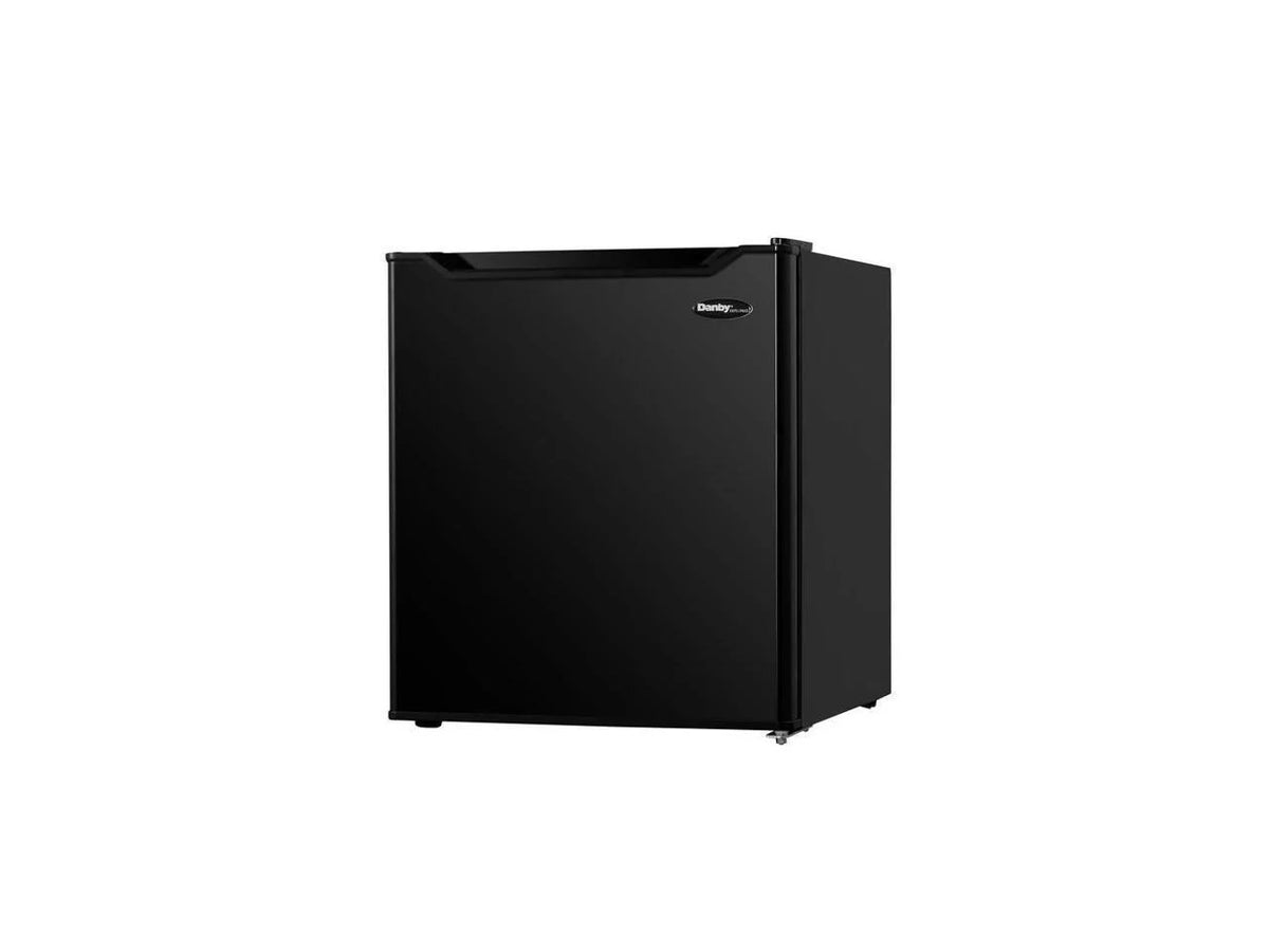 Black 1.6 Cu. Ft. Mini Fridge A550